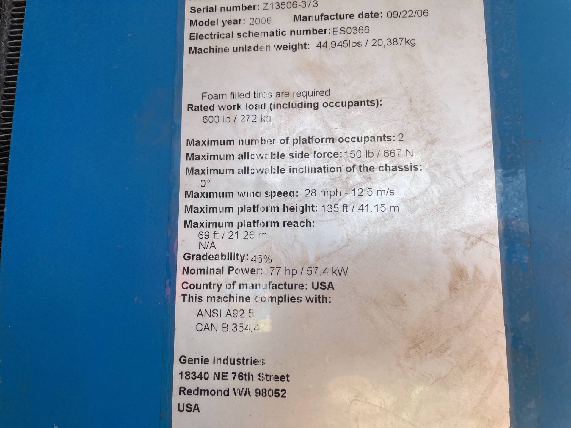 2006 GENIE Z-135 Boom Lift