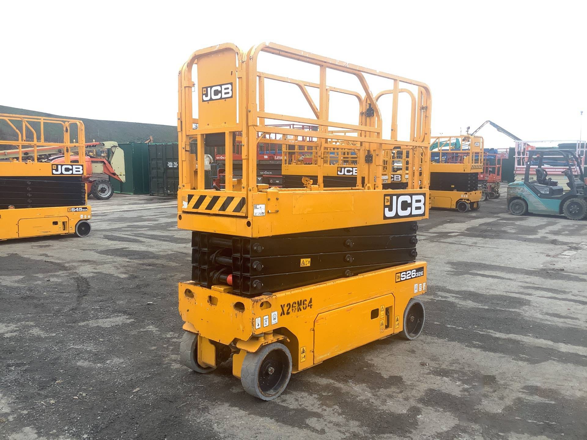 2017 JCB S2632E Electric Scissor lift