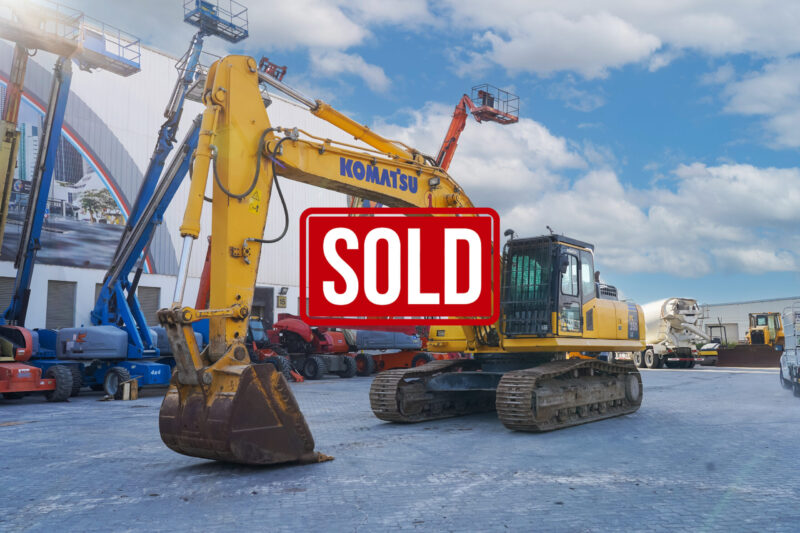 2021-KOMATSU-PC350LC-8M0-Hydraulic-Excavator-scaled2
