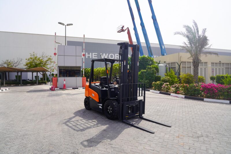 2021 Doosan D30NXP 3 ton Pneumatic Tire Forklift (Unused)