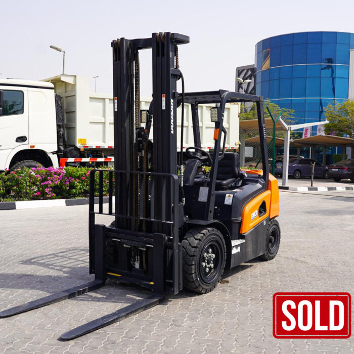 2021 Doosan D30NXP 3 ton Pneumatic Tire Forklift (Unused)