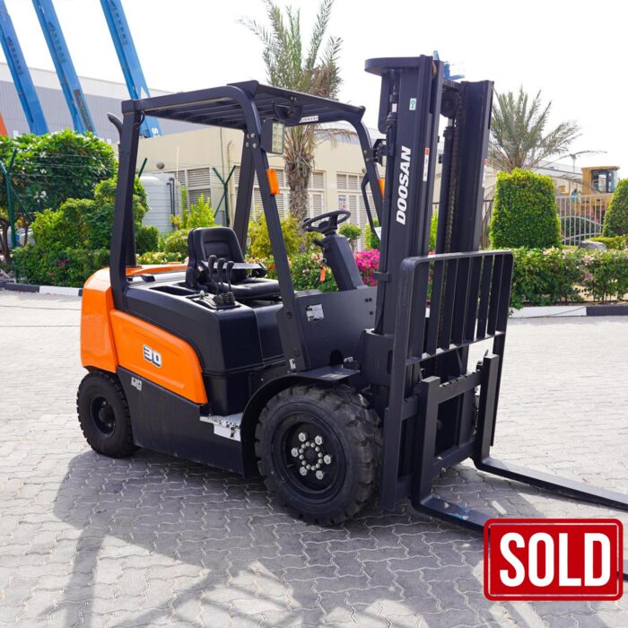 2021 Doosan D30NXP 3 ton Pneumatic Tire Forklift (Unused)