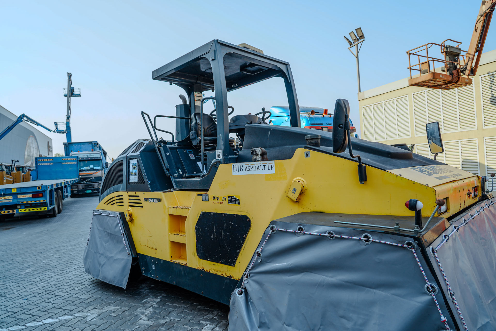 2008 BOMAG BW24RH 8 Wheel Roller - Image 13
