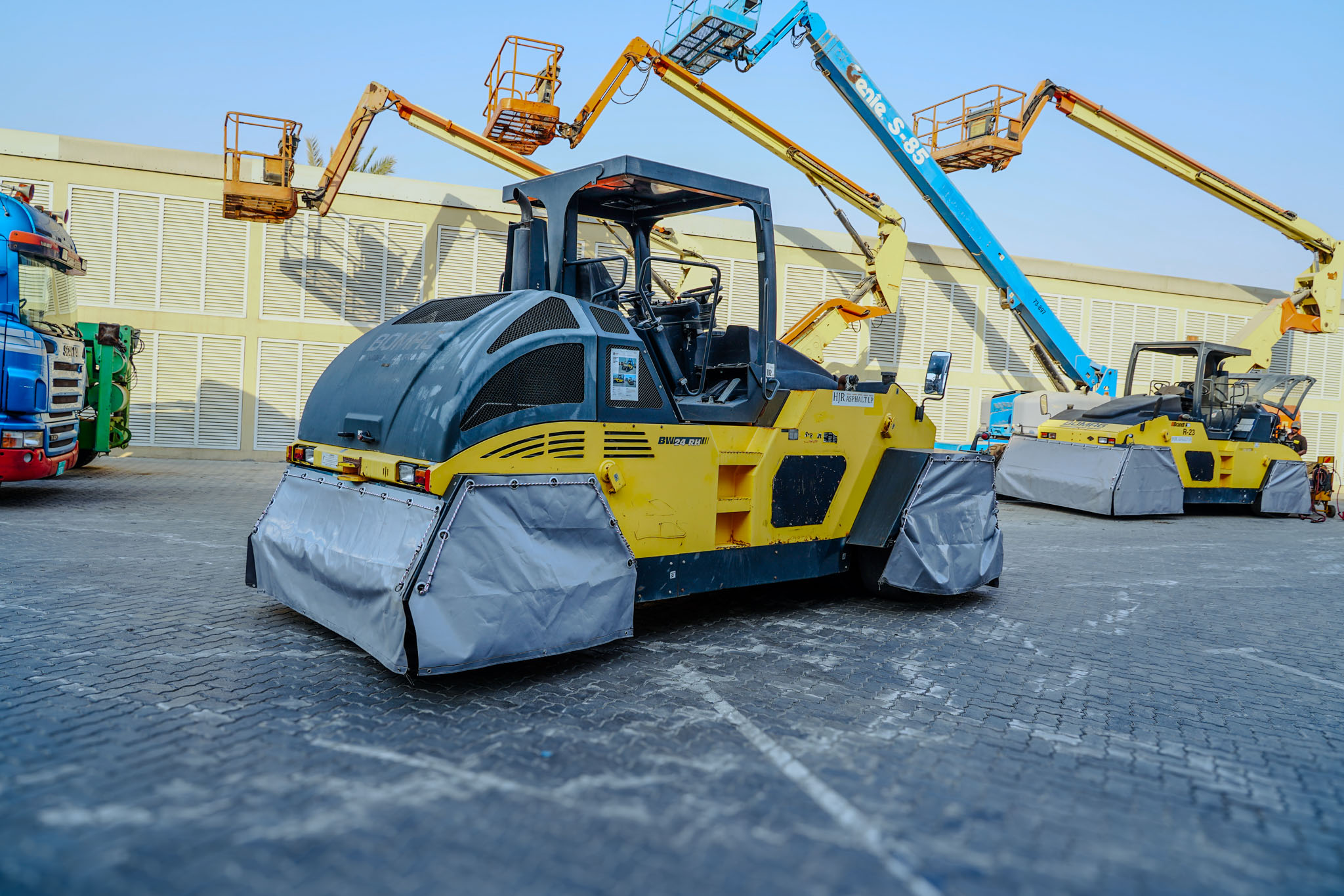 2008 BOMAG BW24RH 8 Wheel Roller - Image 2