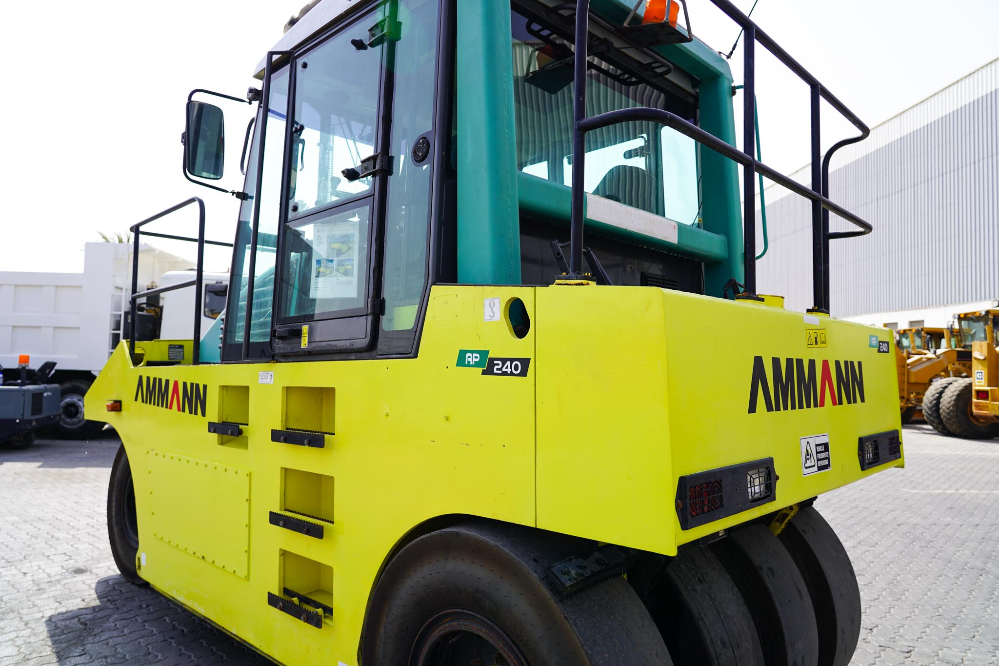 2008 Ammann AP 240 8 Wheel Pneumatic Roller - Image 17