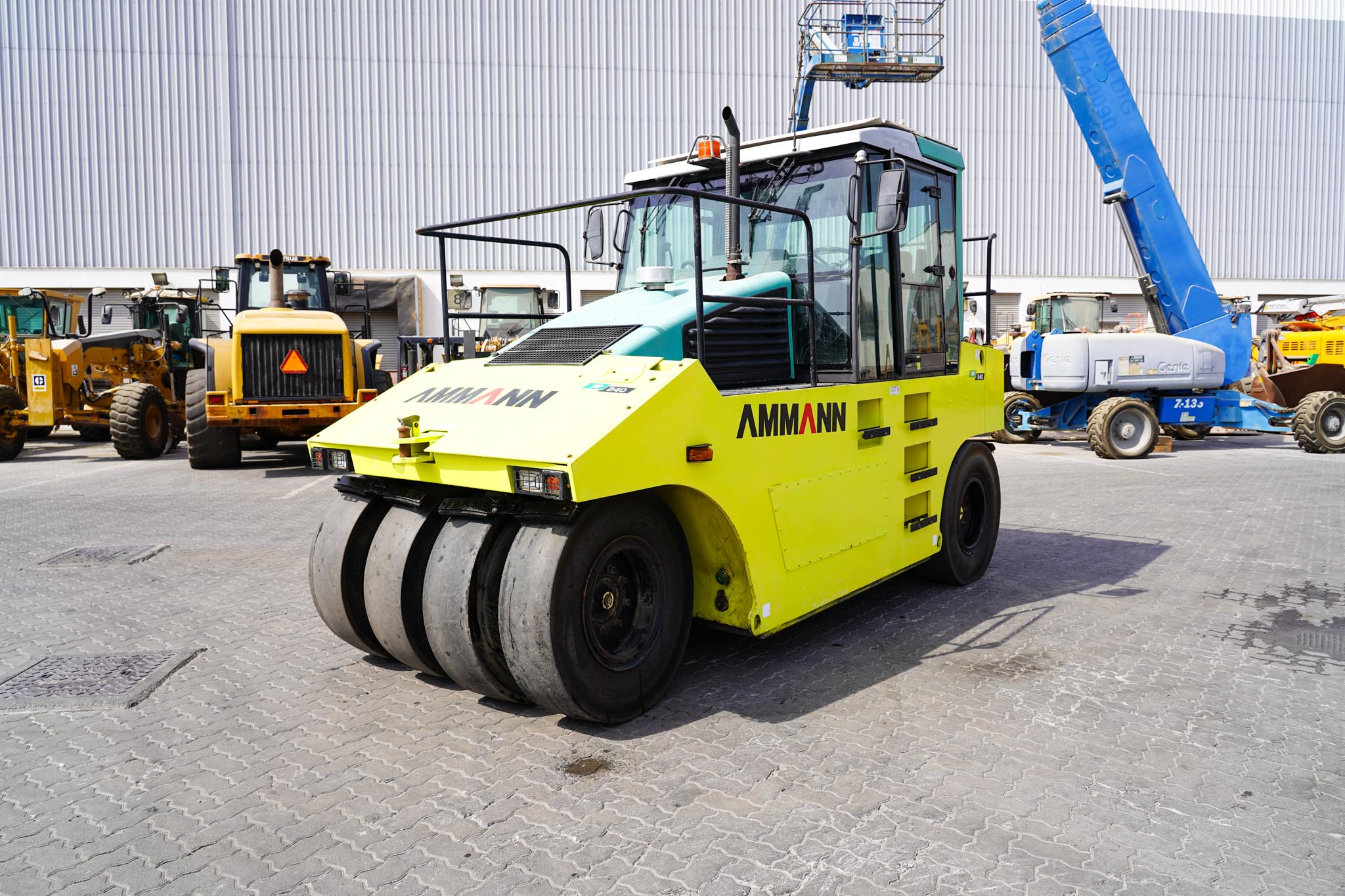 2008 Ammann AP 240 8 Wheel Pneumatic Roller