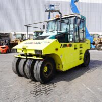 2007 Ammann AP 240 8 Wheel Pneumatic Roller - Image 2