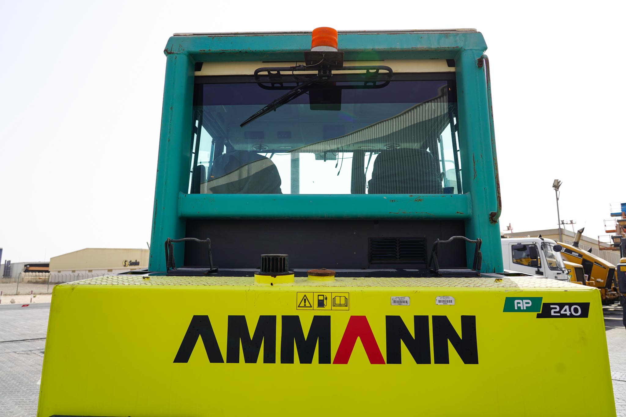 2007 Ammann AP 240 8 Wheel Pneumatic Roller - Image 12
