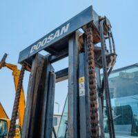 2014 DOOSAN D130S-5 12.50 Ton 27900 lb Pneumatic Tire Forklift - Image 16