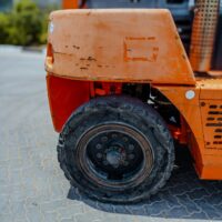 2014 DOOSAN D130S-5 12.50 Ton 27900 lb Pneumatic Tire Forklift - Image 26
