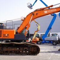 2015 HITACHI ZX470LC-5B Hydraulic Excavator - Image 2