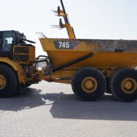 2018 CAT 745 Articulated Dump Truck - Image 8