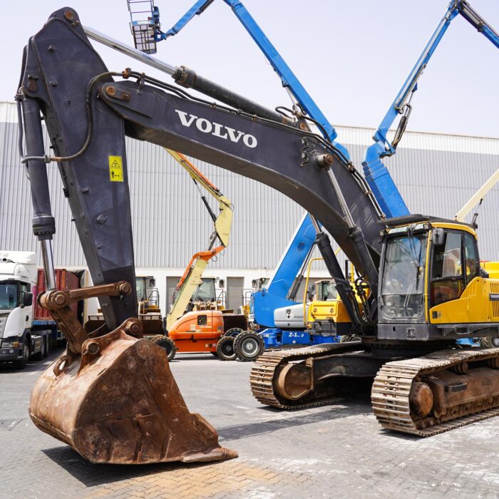 2017 VOLVO EC480DL Tracked Excavator
