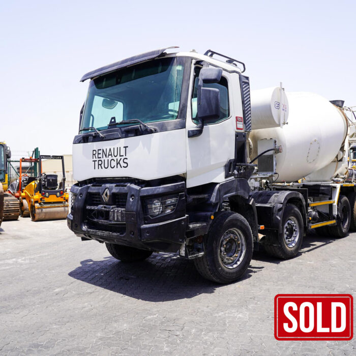 2019 RENAULT K440 Cement Mixer