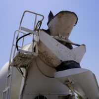 2019 RENAULT K440 Cement Mixer - Image 15