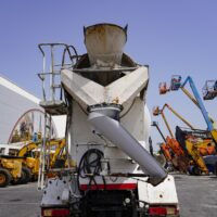 2019 RENAULT K440 Cement Mixer - Image 27