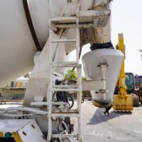 2019 RENAULT K440 Cement Mixer - Image 24