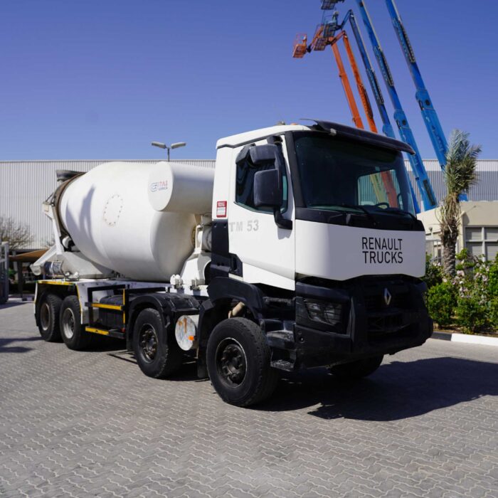 2019 RENAULT K440 Cement Mixer