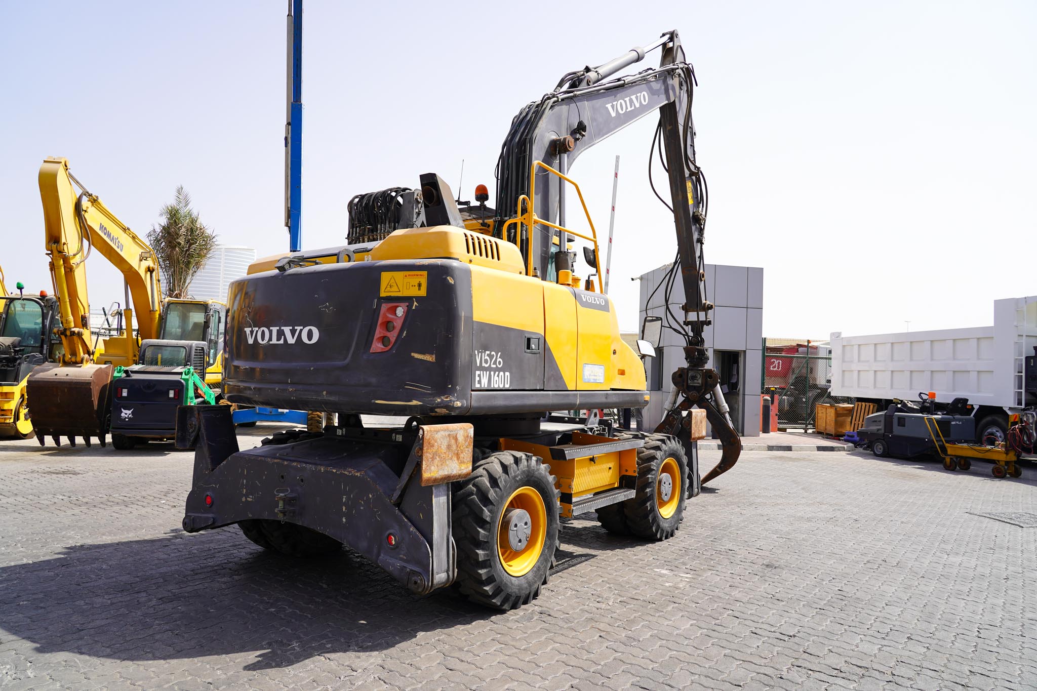 2014 VOLVO EW160D Wheel Excavator - Image 4