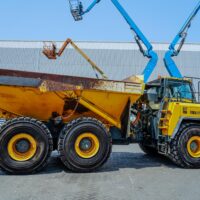 2020 KOMATSU HM400-5 Articulated Dump Truck - Image 3