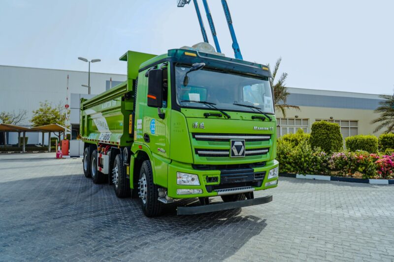 2021 XCMG NXG3310D5WEMX 8x4 Twin-Steer Sleeper Dump Truck (Unused)