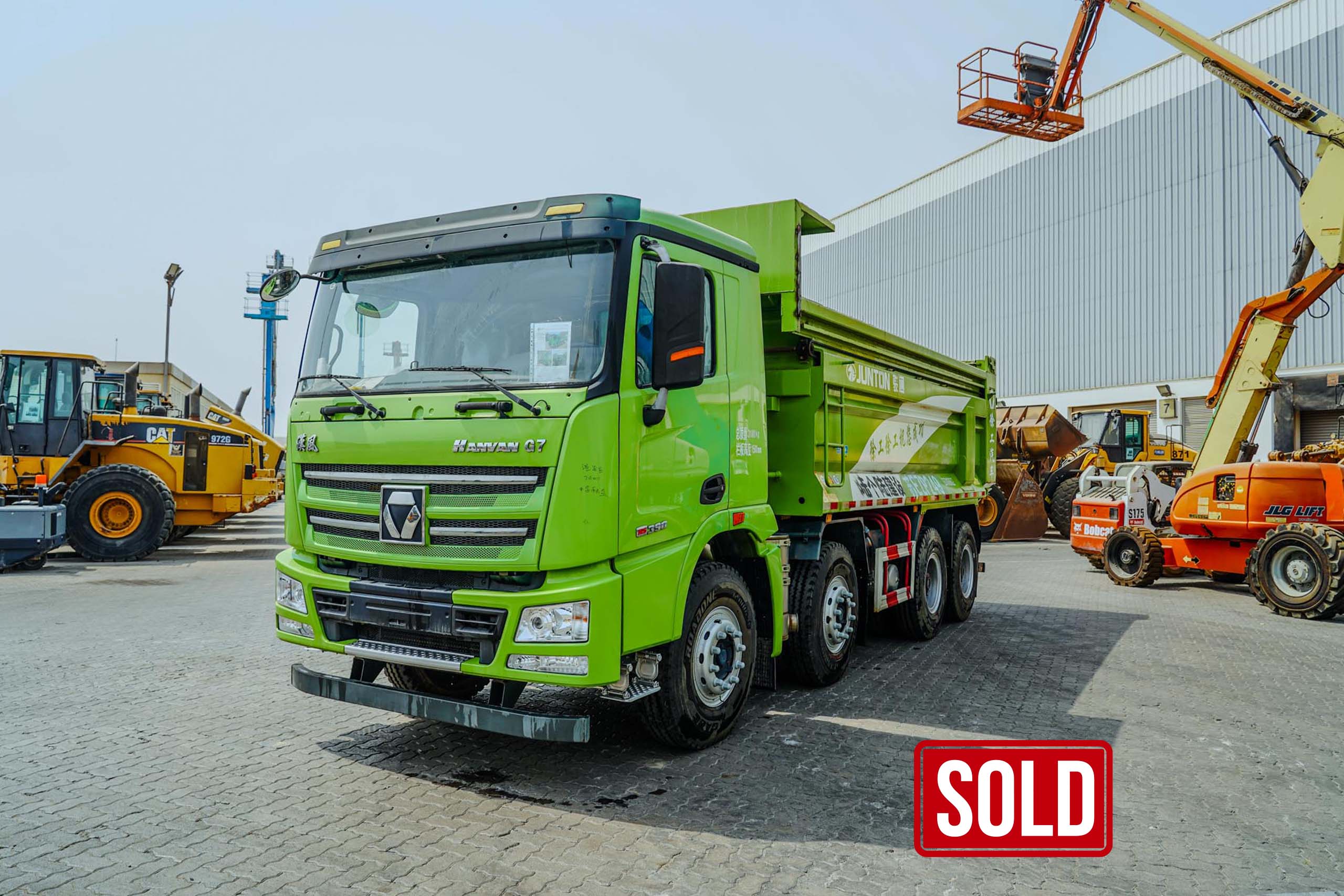 2021 XCMG NXG3310D5WEMX 8x4 Twin-Steer Sleeper Dump Truck (Unused)