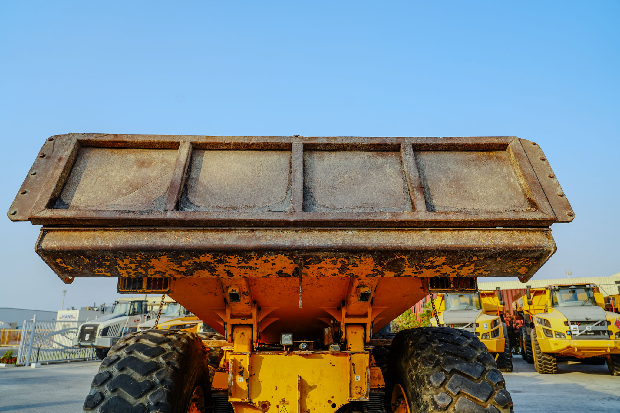2016 VOLVO A40G Articulated Dump Truck - Image 16