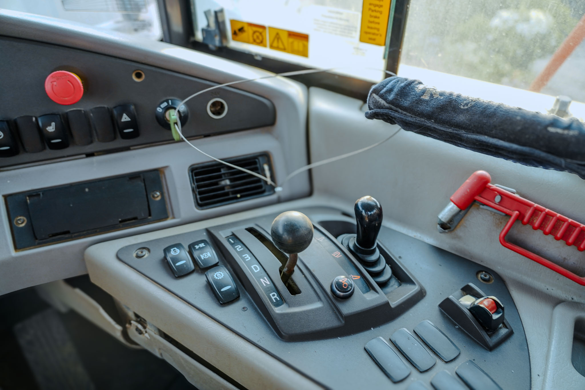 2016 VOLVO A40G Articulated Dump Truck - Image 6