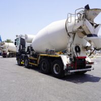 2019 RENAULT K440 Cement Mixer - Image 4