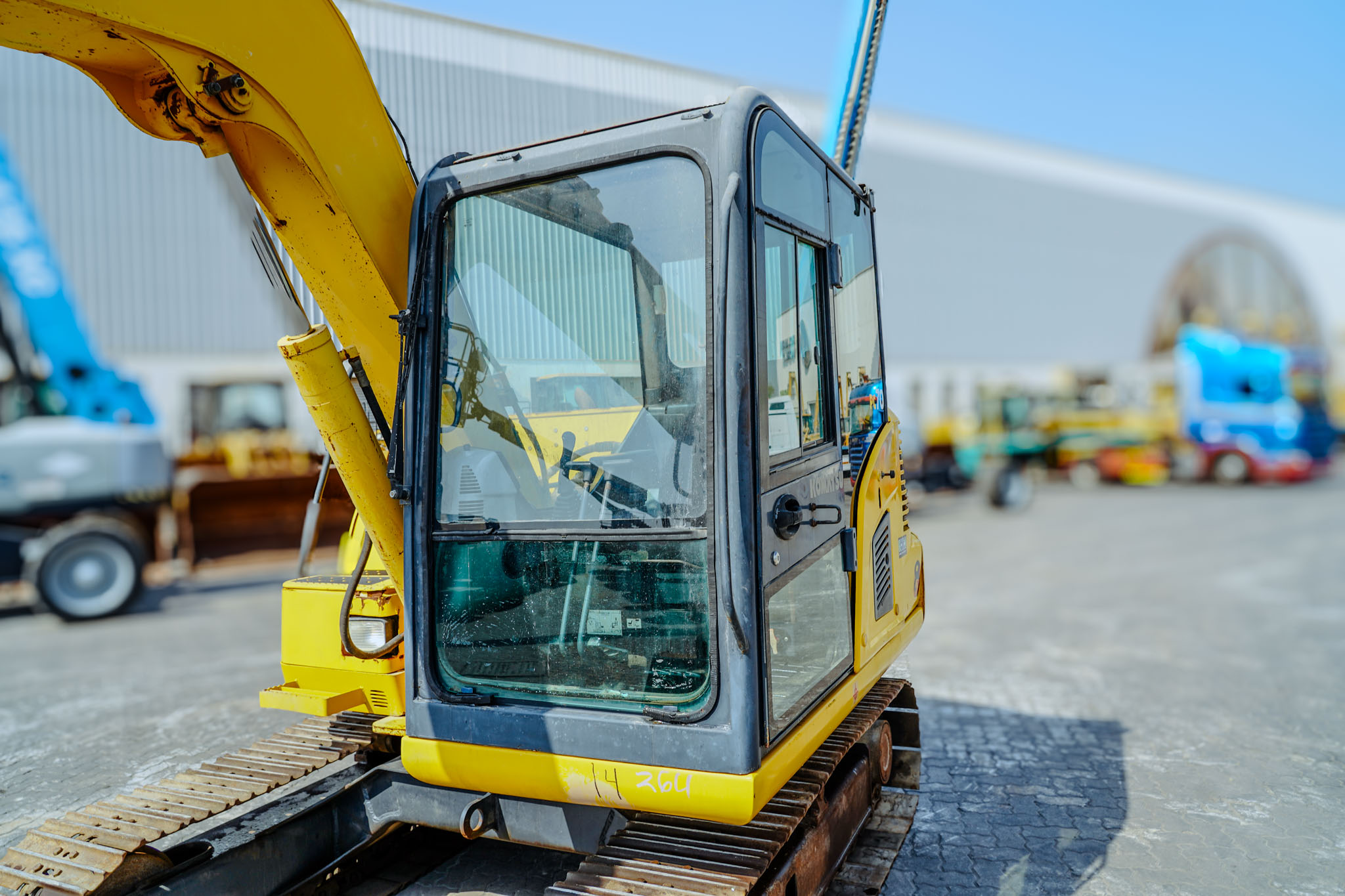 2012 KOMATSU PC70-8 Hydraulic Excavator - Image 22