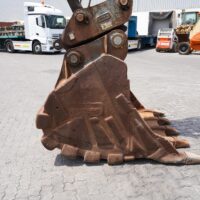 2017 DOOSAN DX300LC Hydraulic Excavator - Image 5