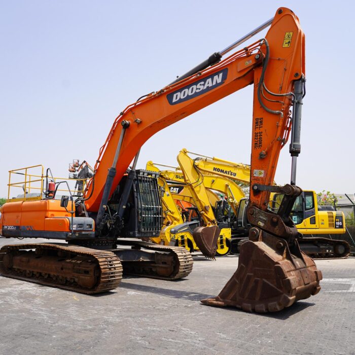2017 DOOSAN DX300LC Hydraulic Excavator