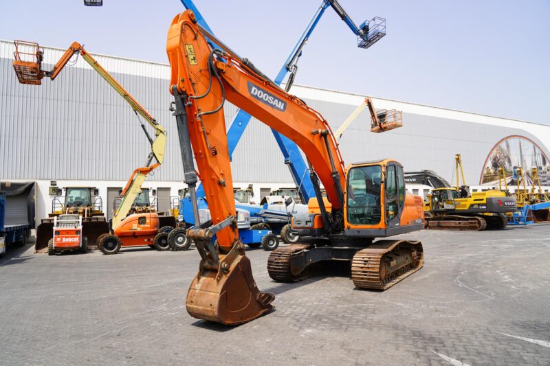 2021 DOOSAN DX 200 A Hydraulic Excavator