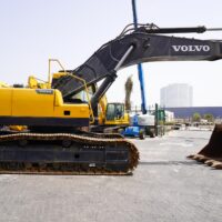 2016 VOLVO EC480DL Hydraulic Excavator - Image 4