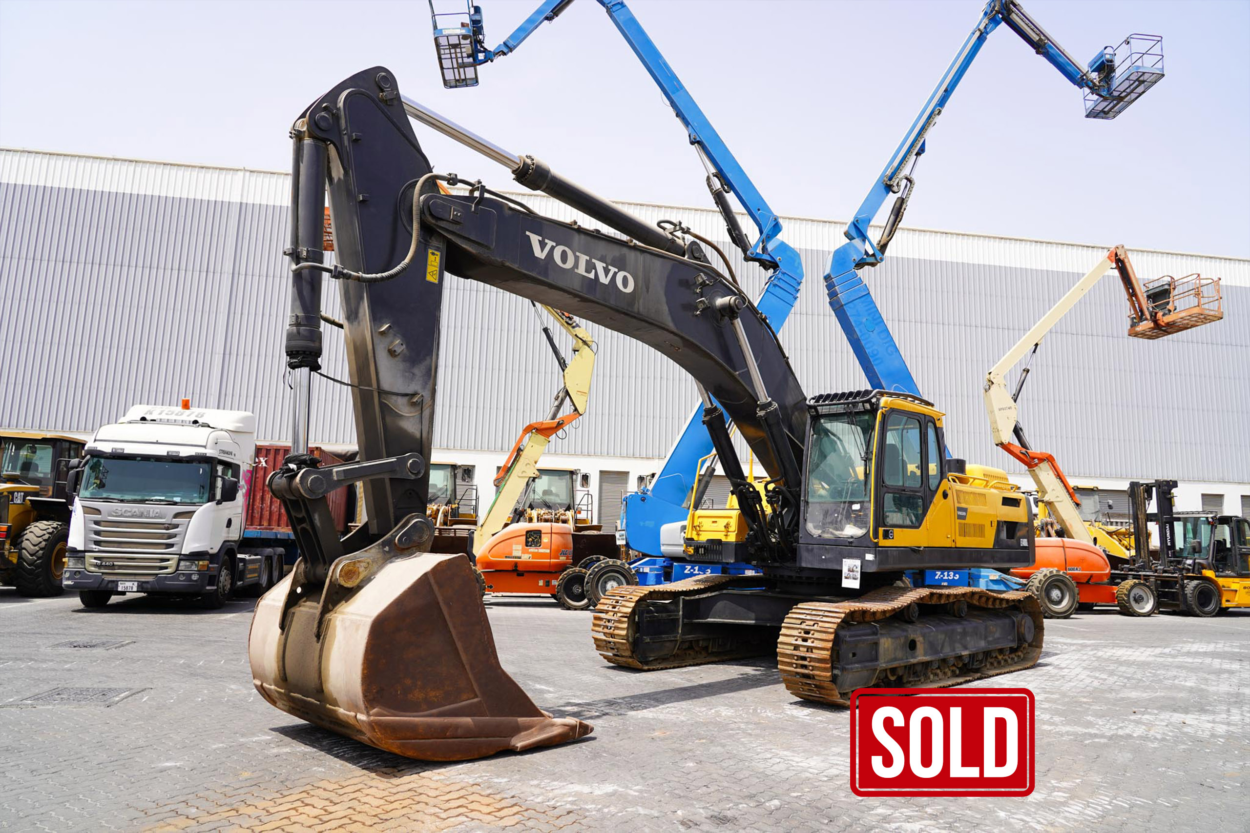 2016 VOLVO EC480DL Hydraulic Excavator