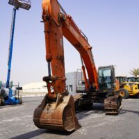 2010 HITACHI ZX350LC-3 Hydraulic Excavator - Image 2