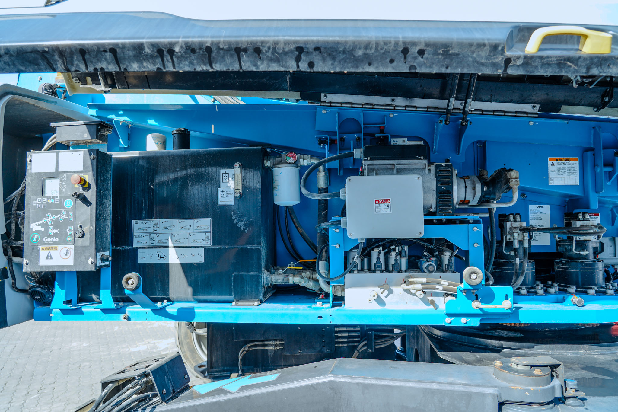2018 GENIE SX-125XC 4WD Diesel Boom Lift 38.10 m - Image 14