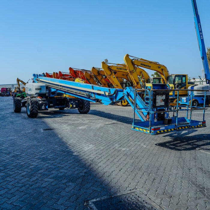 2018 GENIE SX-125XC 4WD Diesel Boom Lift 38.10 m