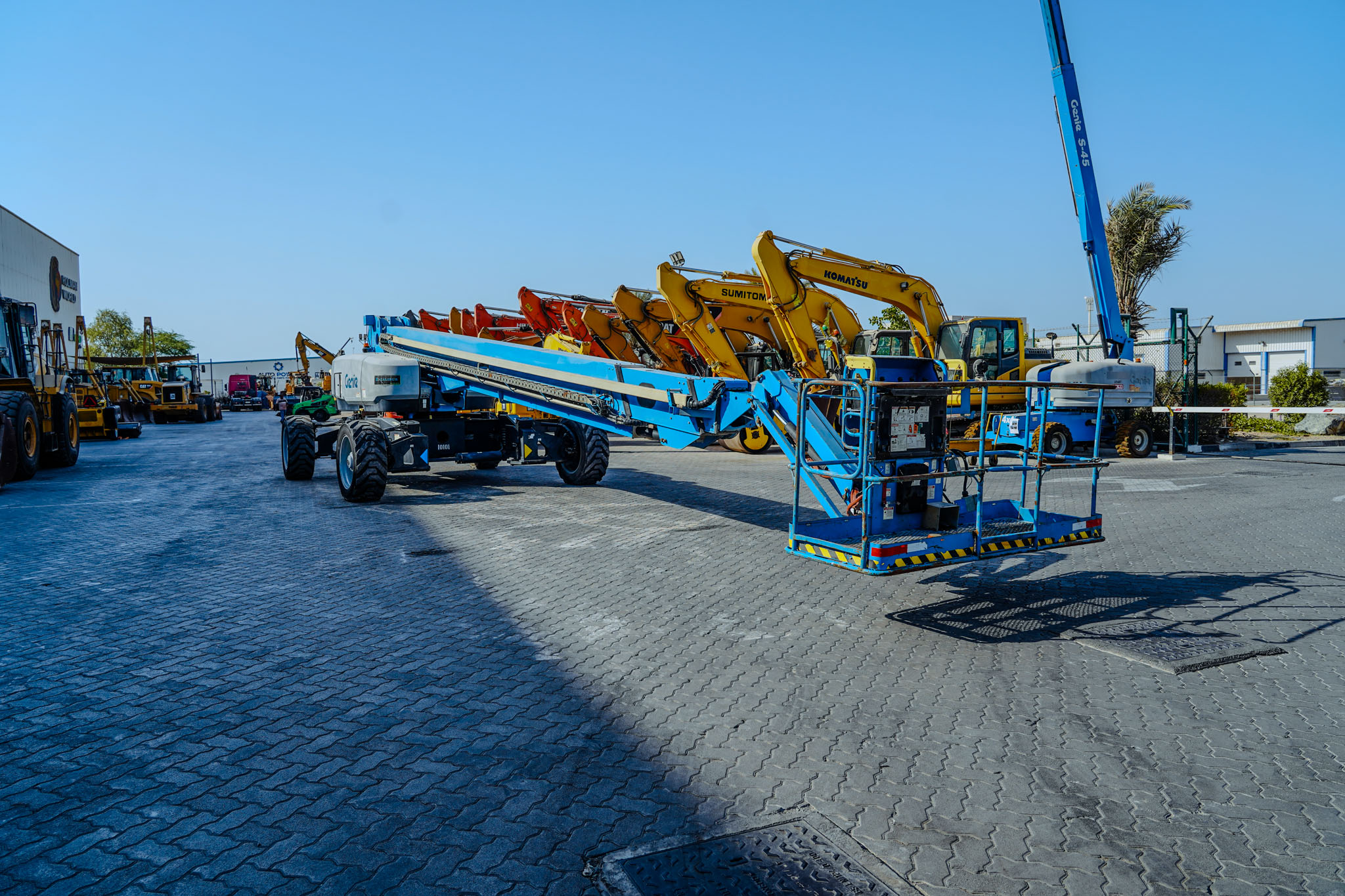 2018 GENIE SX-125XC 4WD Diesel Boom Lift 38.10 m