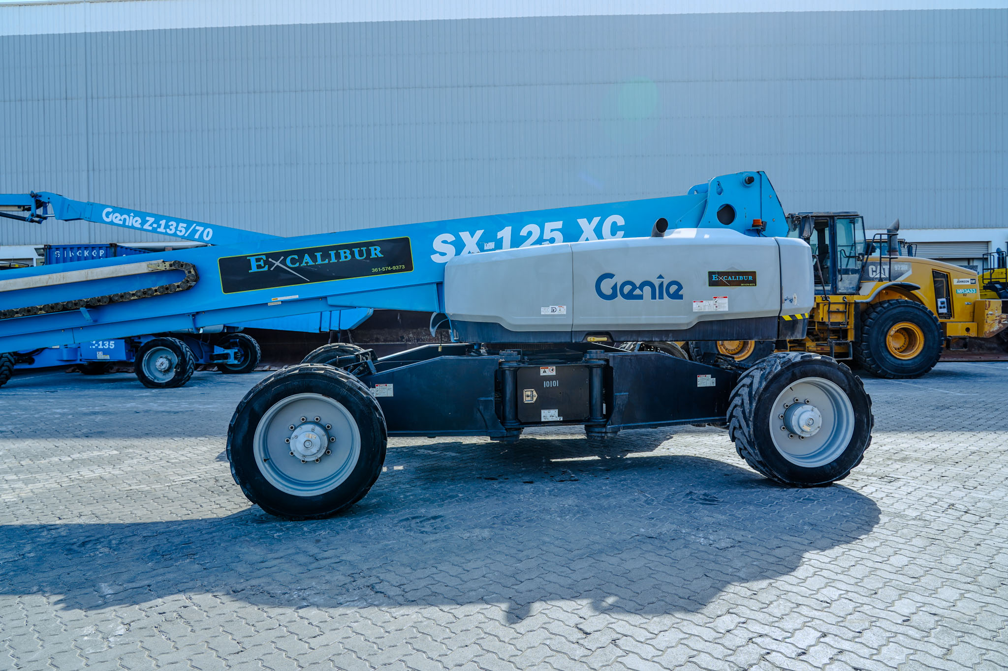 2018 GENIE SX-125XC 4WD Diesel Boom Lift 38.10 m - Image 3