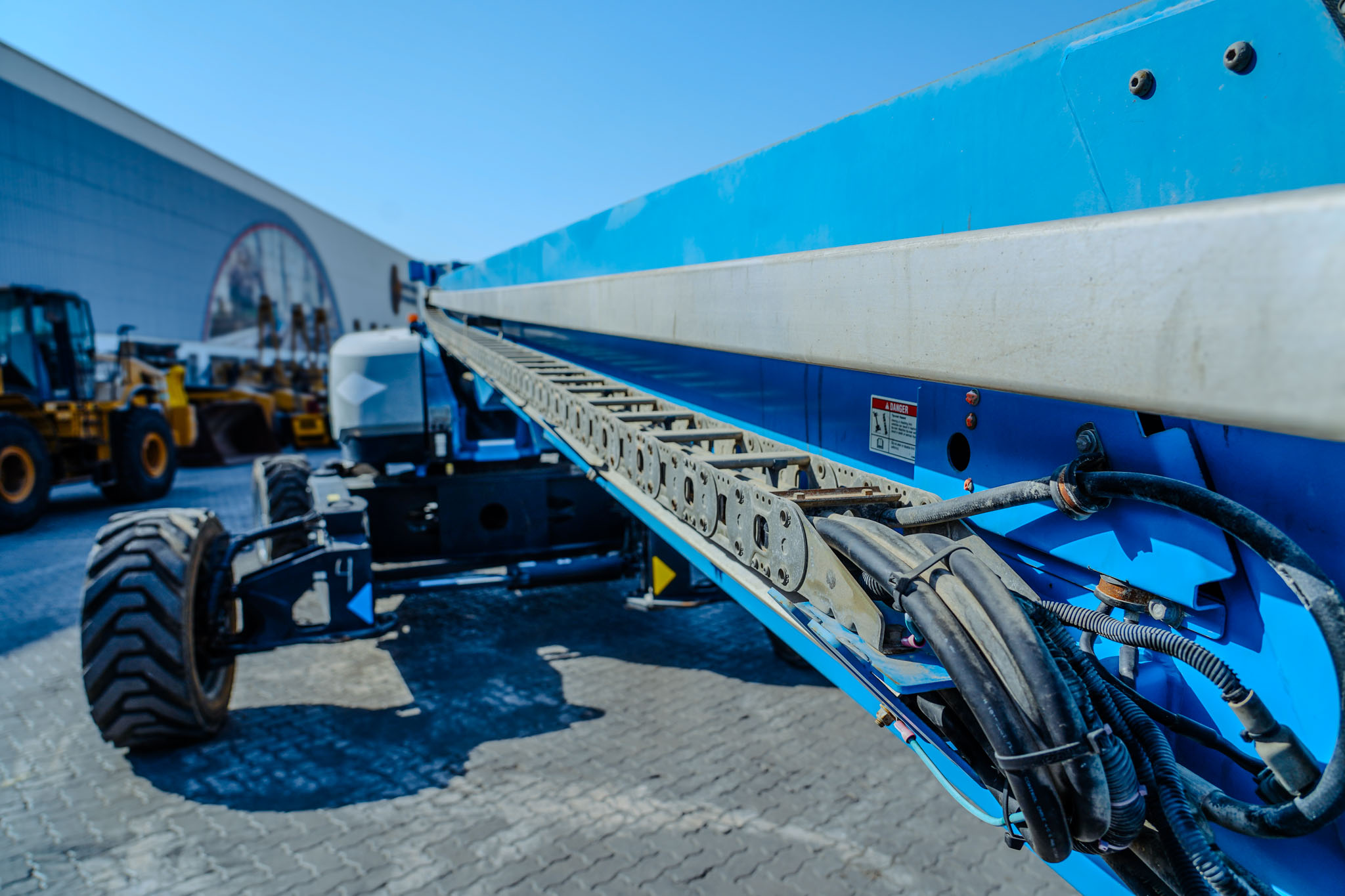 2018 GENIE SX-125XC 4WD Diesel Boom Lift 38.10 m - Image 24
