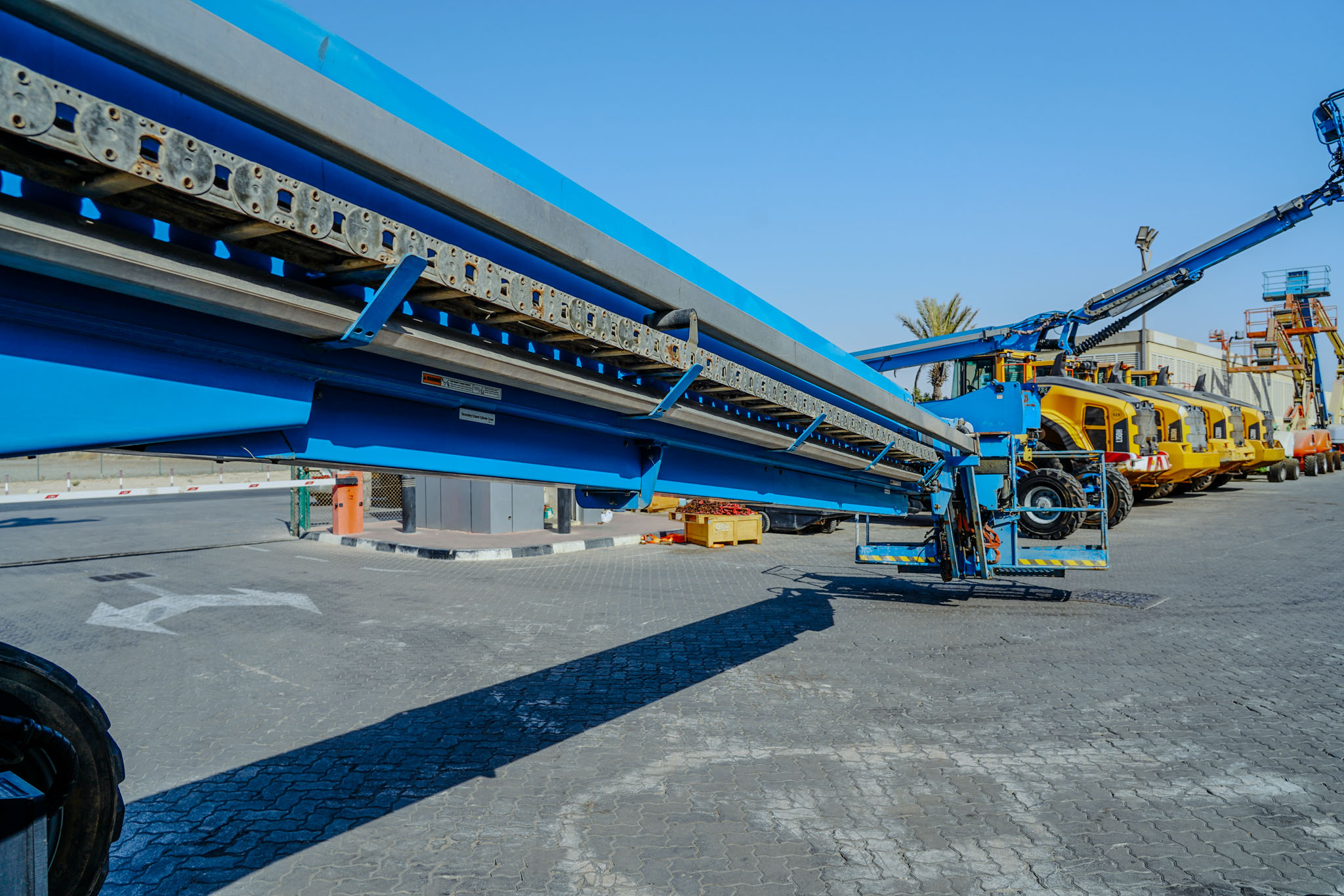 2018 GENIE SX-125XC 4WD Diesel Boom Lift 38.10 m - Image 6