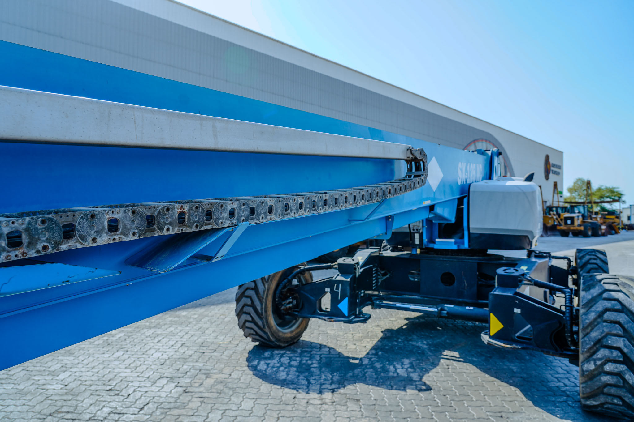 2018 GENIE SX-125XC 4WD Diesel Boom Lift 38.10 m - Image 18