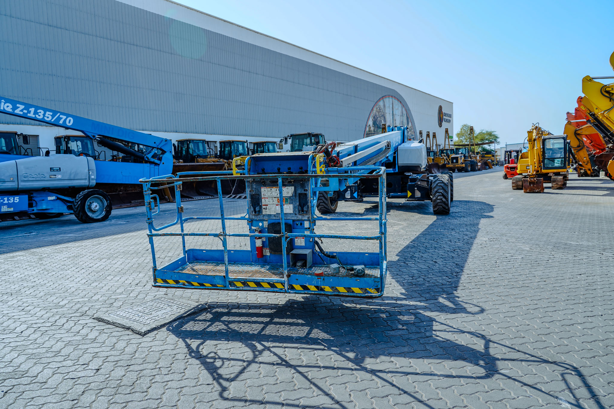 2018 GENIE SX-125XC 4WD Diesel Boom Lift 38.10 m
