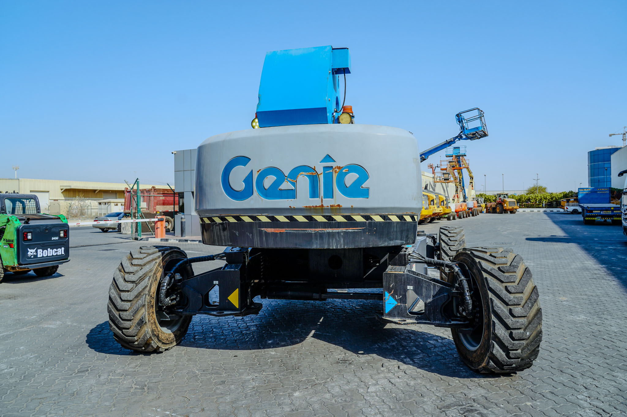 2018 GENIE SX-125XC 4WD Diesel Boom Lift 38.10 m - Image 10