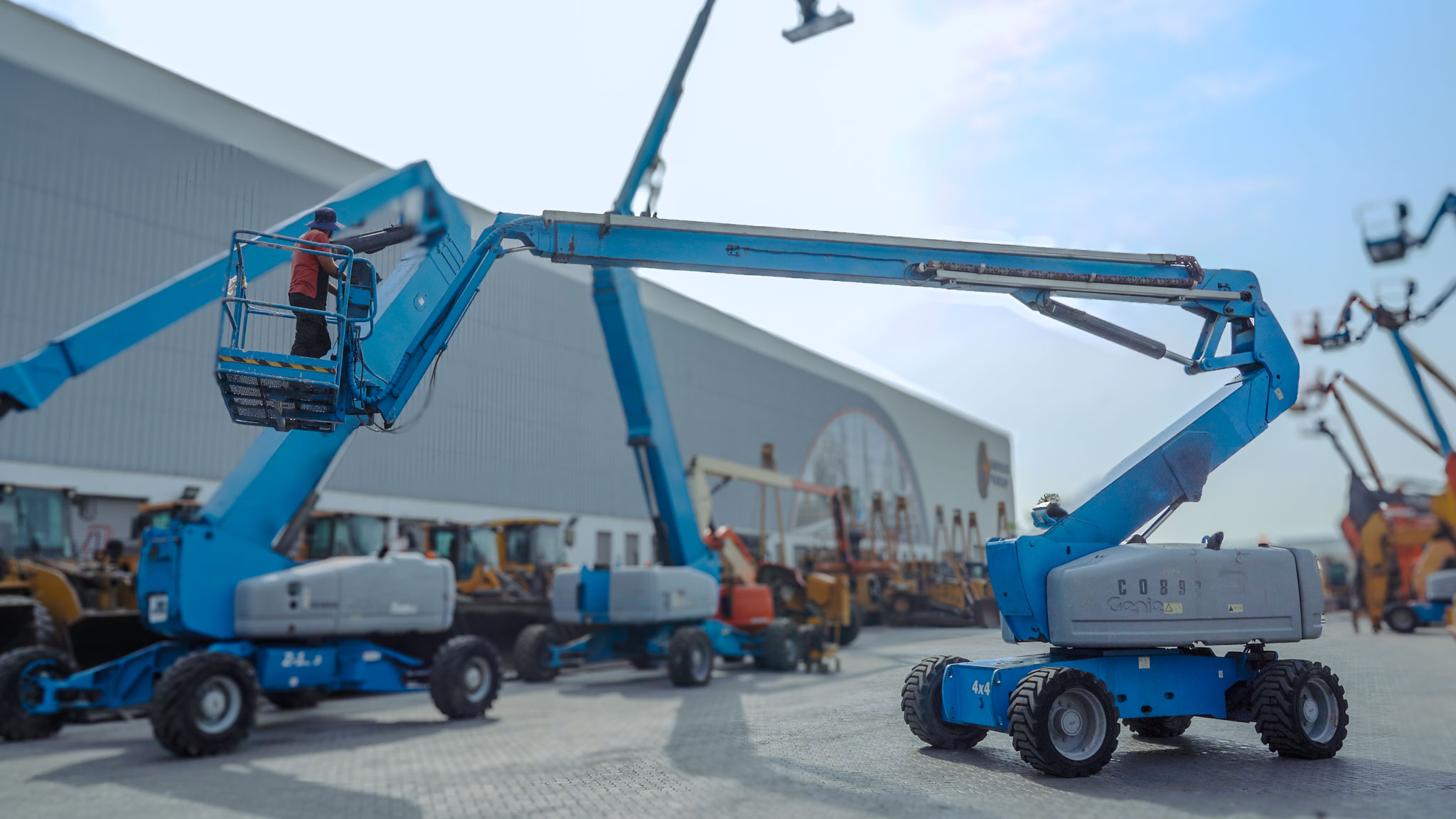 2012 GENIE Z135/70 4WD Diesel Boom Lift 43m - Image 5