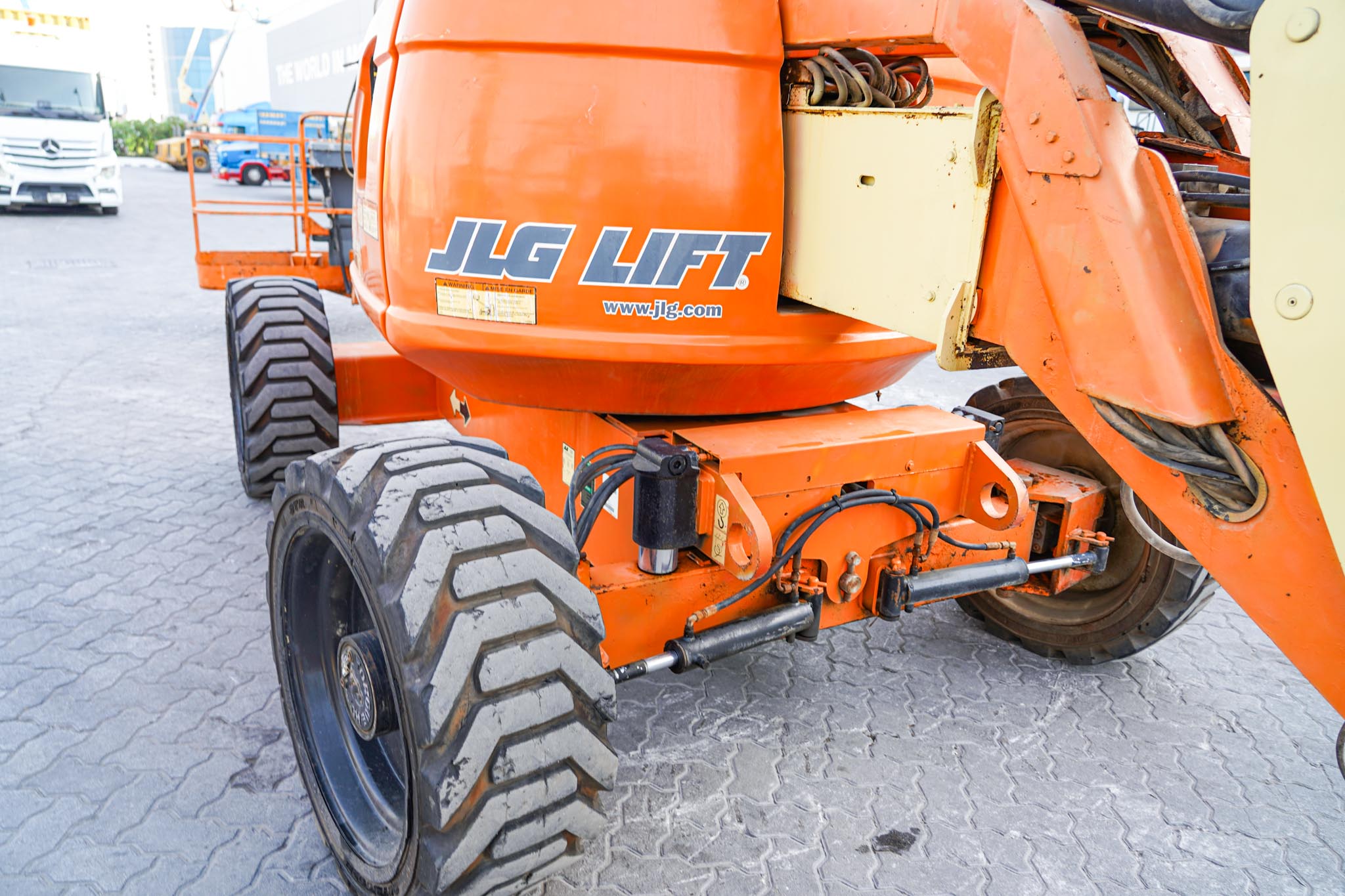 2008 JLG 600AJ 4WD Diesel Boom Lift 18m - Image 8