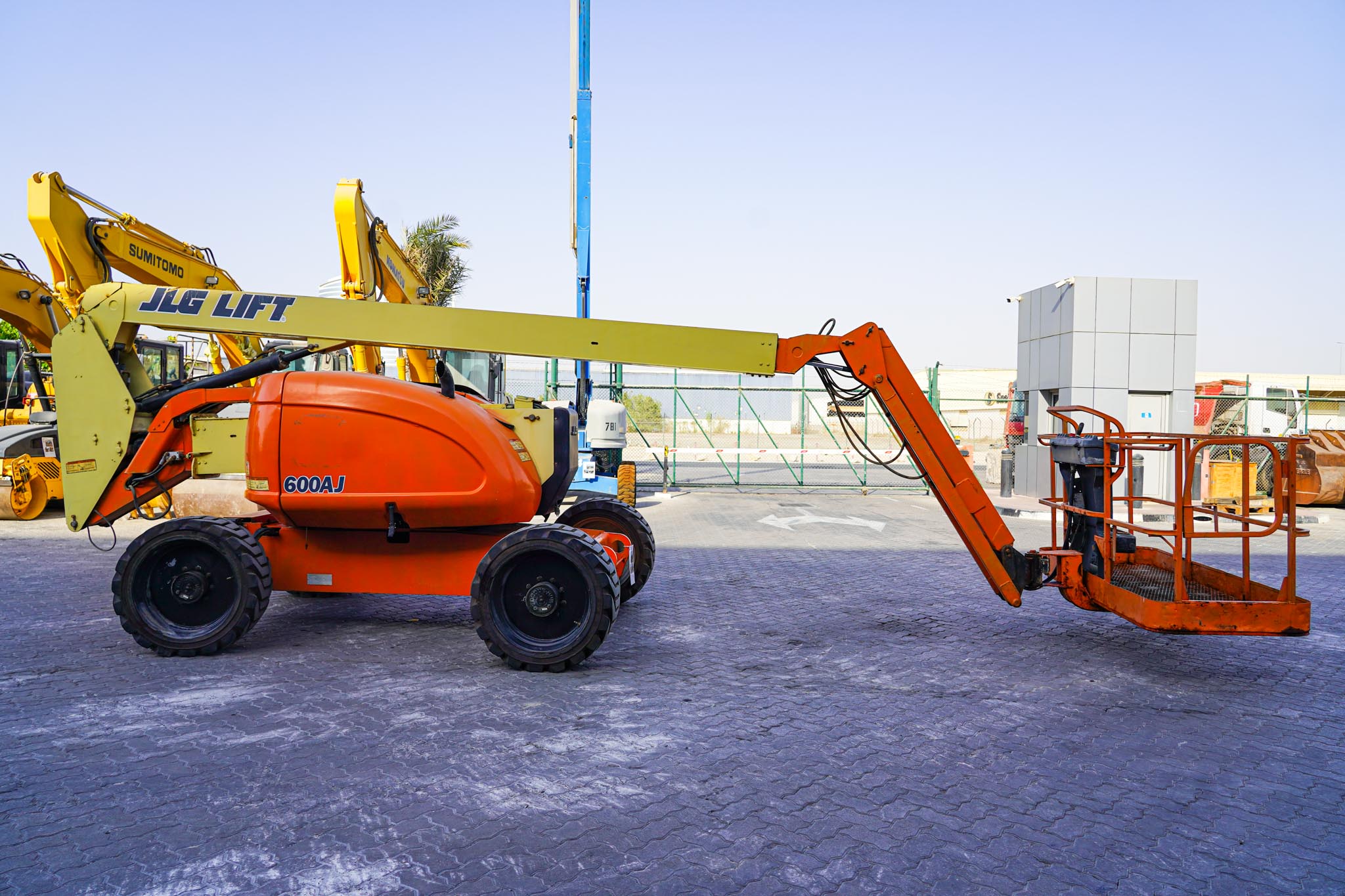 2008 JLG 600AJ 4WD Diesel Boom Lift 18m - Image 3