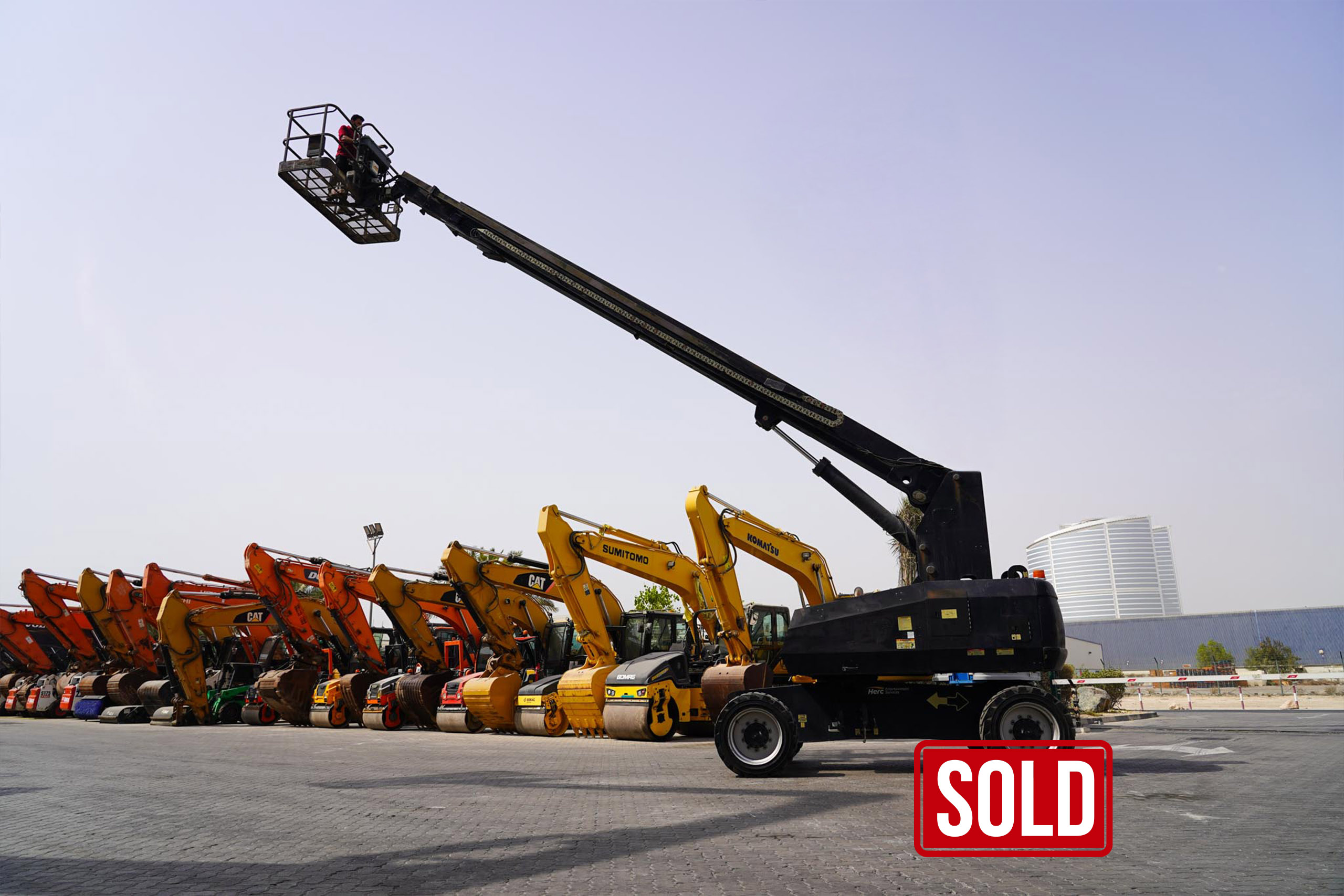 2012 JLG 800S 4WD Dual Fuel Boom Lift 24.38 m