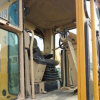 2005 CAT 140H Motor Grader - Image 26